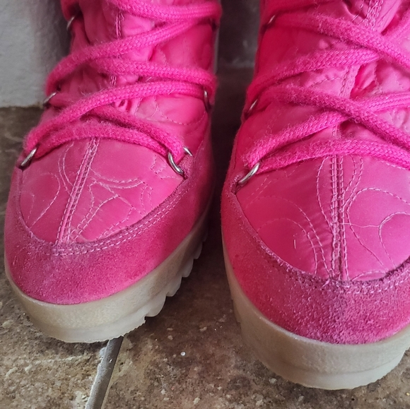 Coach Sofia boots 8 pink fur rabbit quilted heel p624 - Picture 7 of 10